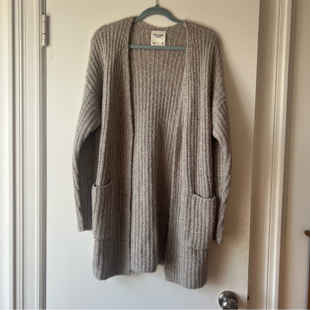 Abercrombie and Fitch Gray Knit Sweater